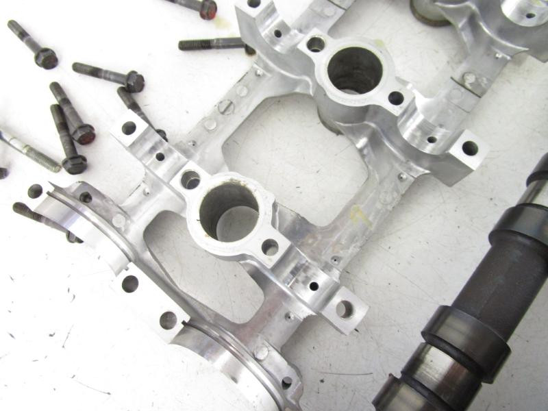 ｔｅｔｅ　1001 01 Kawasaki Ninja ZX7R P Cylinder Head 11008-1310 1996-2003